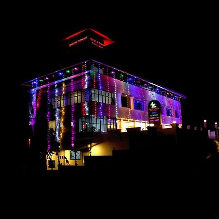Spice Inn Kumily ภายนอก รูปภาพ