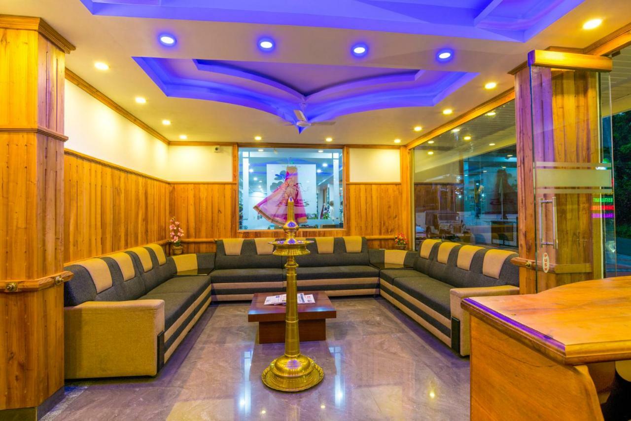 Spice Inn Kumily ภายนอก รูปภาพ